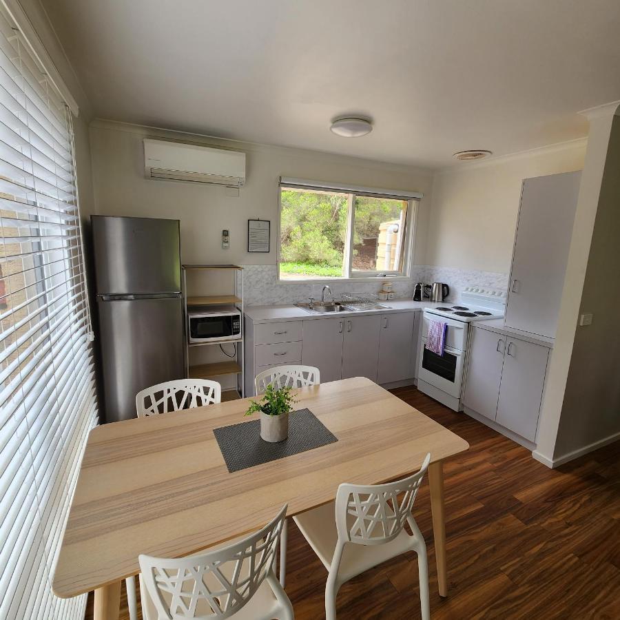 Bells Beach Cottages Bellbrae Extérieur photo